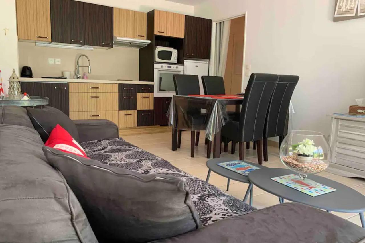 Quiet Apartment With Garden And Optical Fiber Кабур Екстериор снимка